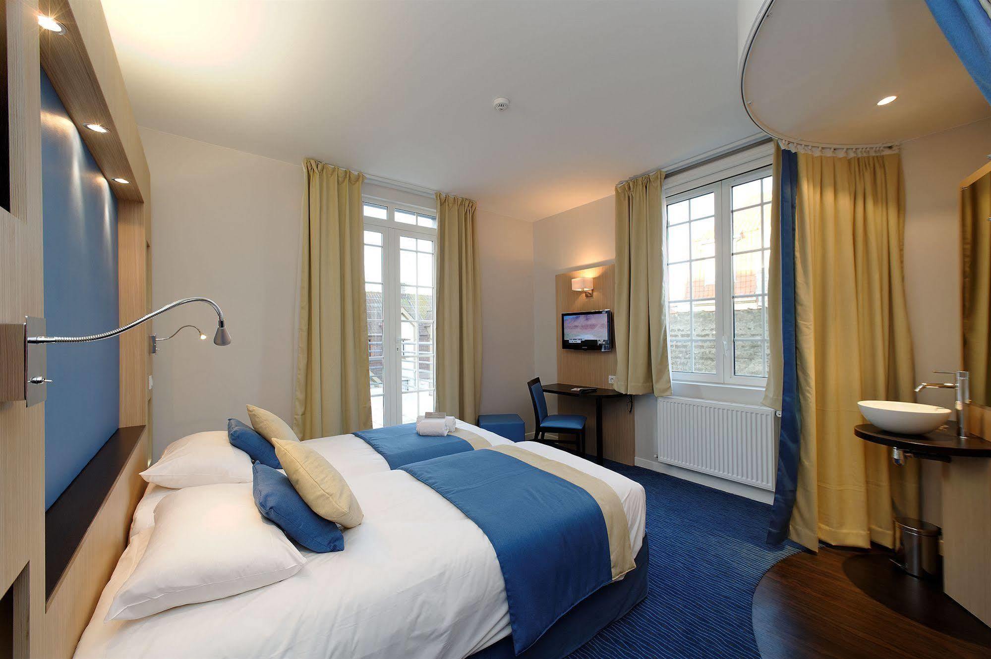 ホテル Castel Victoria Le Touquet エクステリア 写真